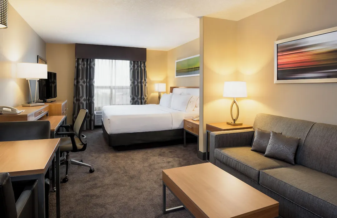 Holiday Inn Express Hotel & Suites Sherwood Park-Edmonton Area By Ihg-1