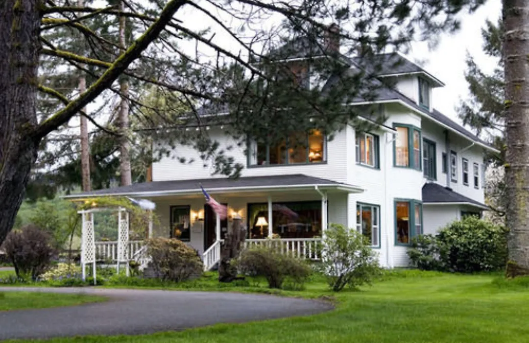 Miller Tree Inn-1