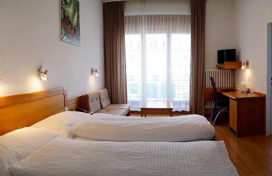 Hotel Victoria-1