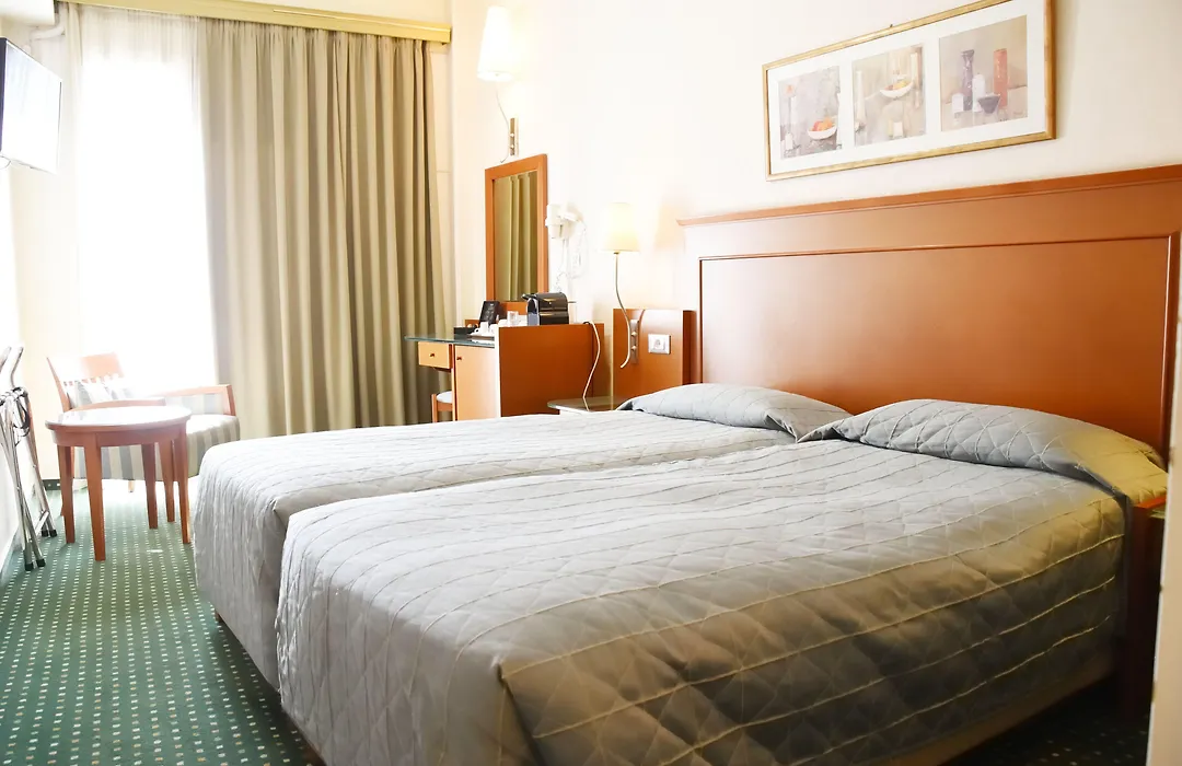 Adrian Hotel-1