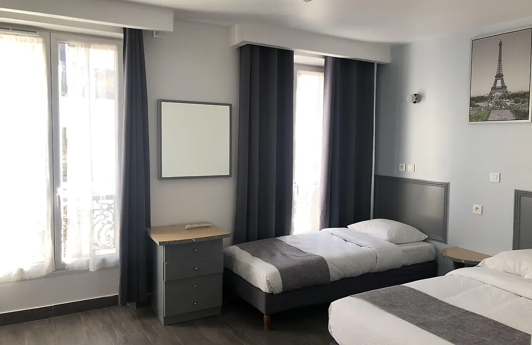 Hotel Clauzel Paris-1
