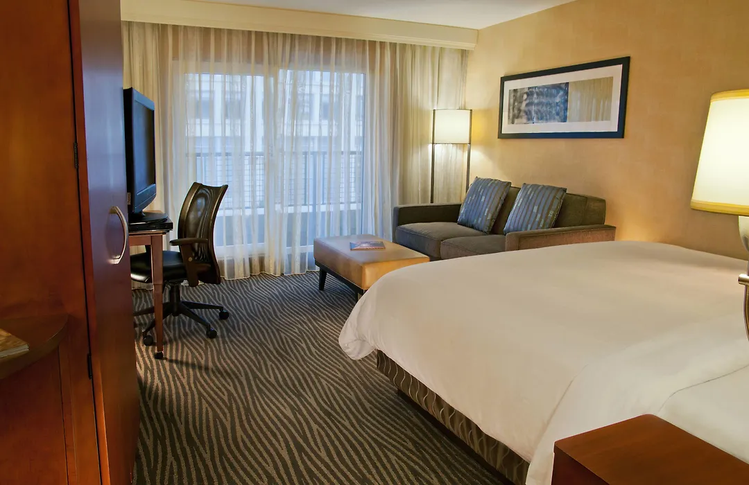 Courtyard By Marriott Seattle Bellevue/Downtown-1