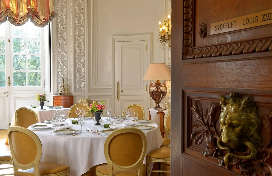 Chateau Colbert-1