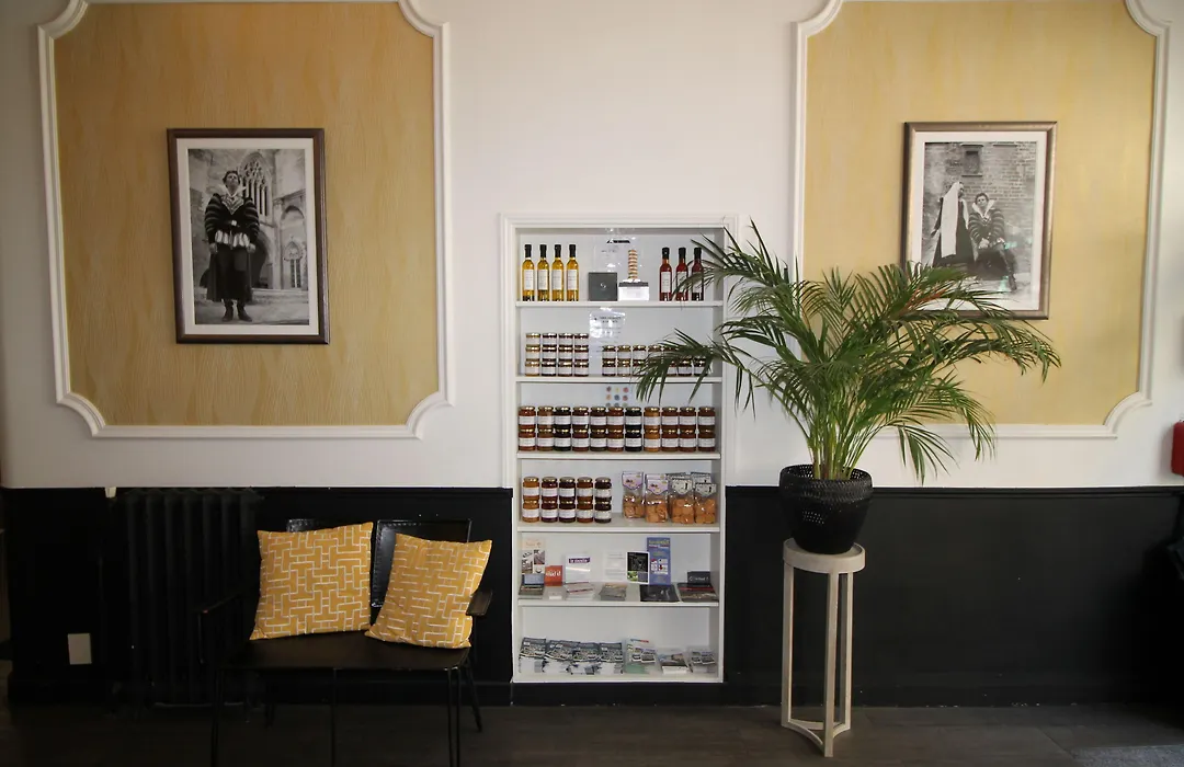Regina Boutique Hotel-1