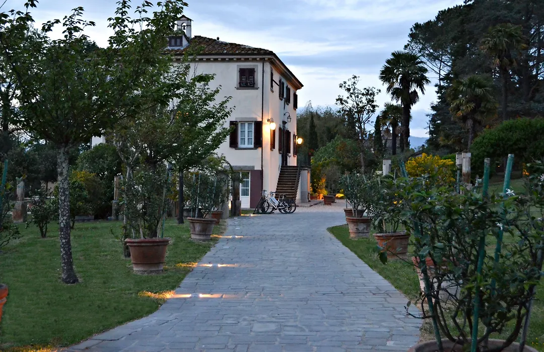 Hotel Albergo Villa Marta-1
