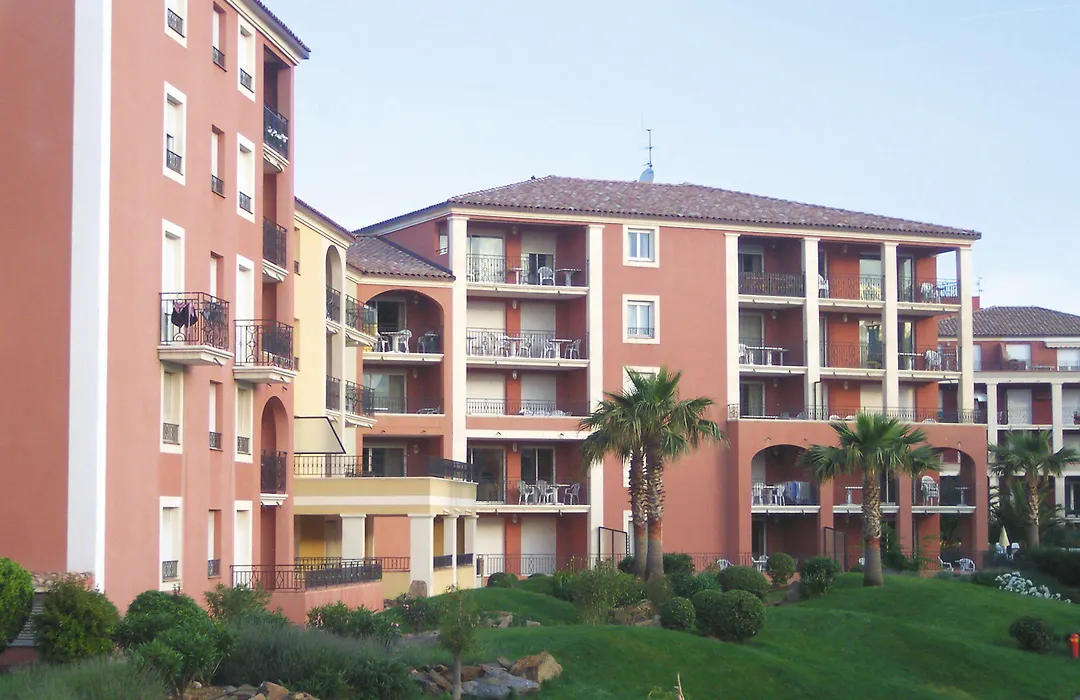Lagrange Vacances Port-Marine-1