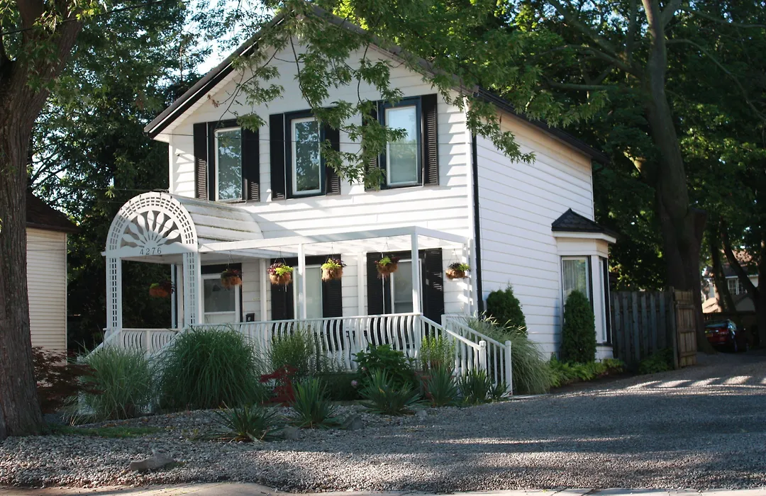 Ellis House Bed & Breakfast-1