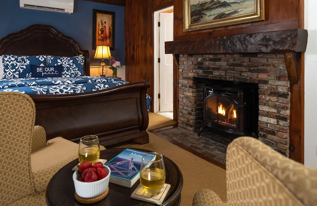 1802 House Bed & Breakfast-1