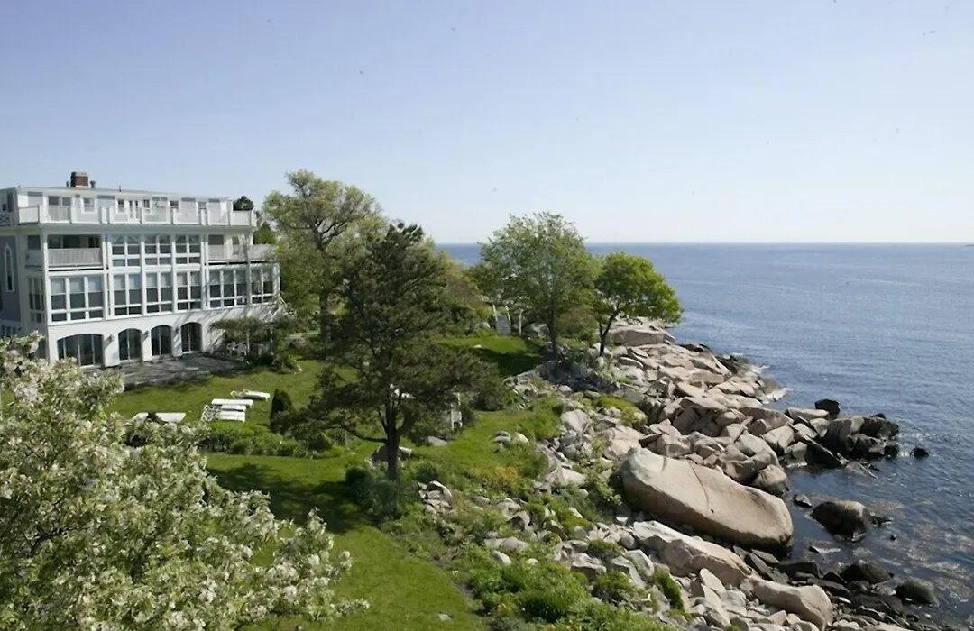 Yankee Clipper Inn-1