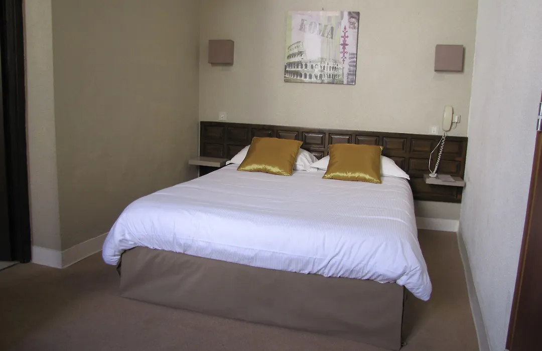Hotel De La Loge-1