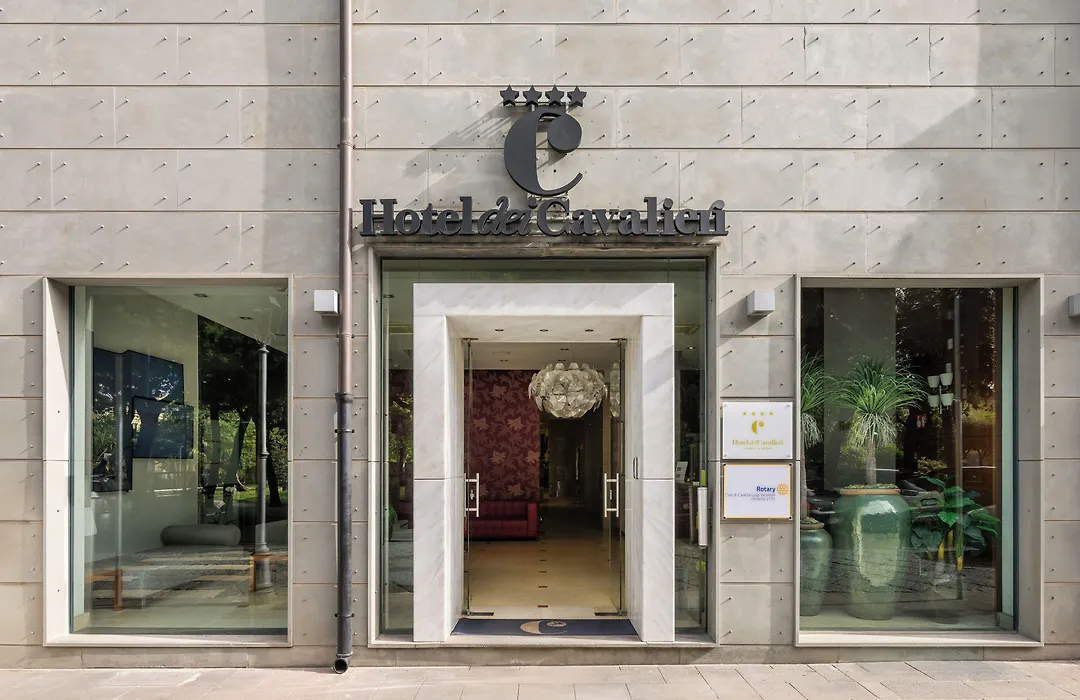 Hotel Dei Cavalieri Caserta - La Reggia-1