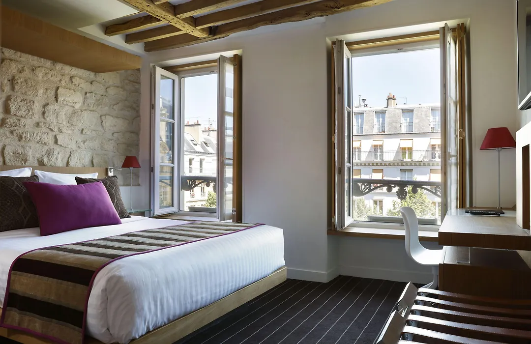 Select Hotel-1