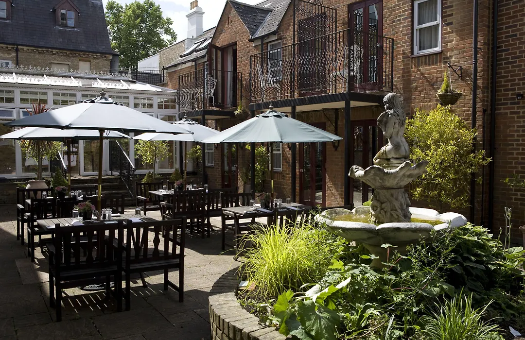 Cotswold Lodge Hotel-1