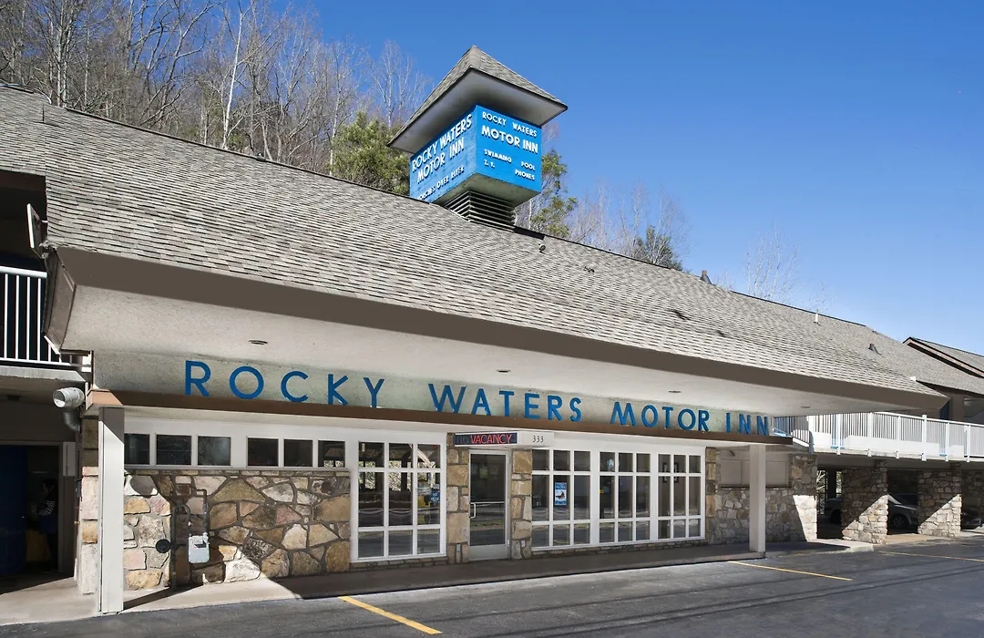 Historic Rocky Waters Inn, A Small Luxury Hotel-1