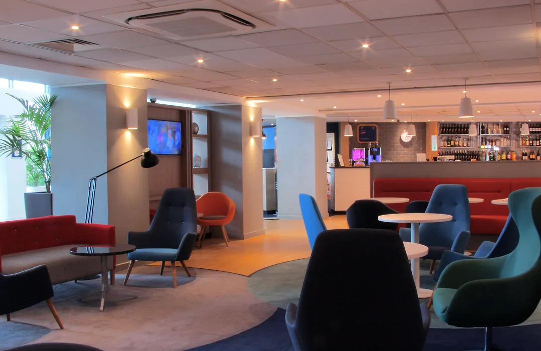 Holiday Inn Express London Stansted Airport By Ihg-1