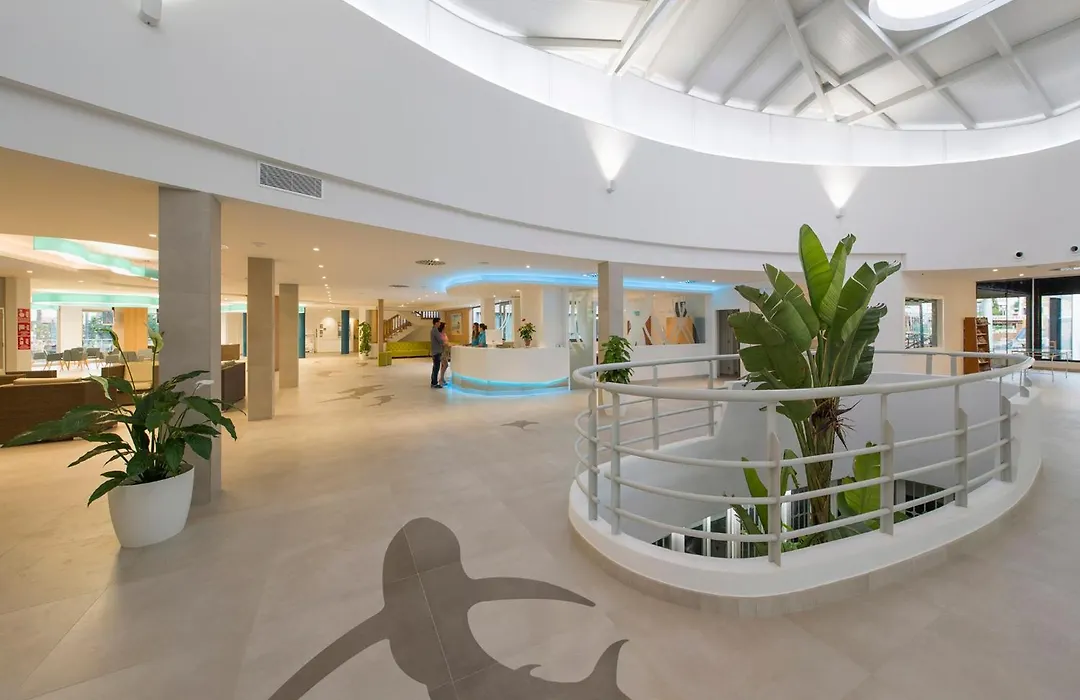 Marvell Club Hotel & Apartments-1