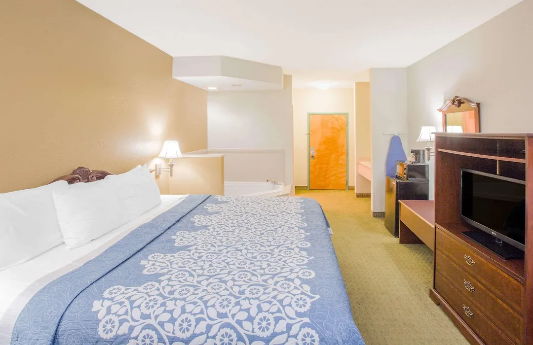 Days Inn By Wyndham Hattiesburg Ms-1
