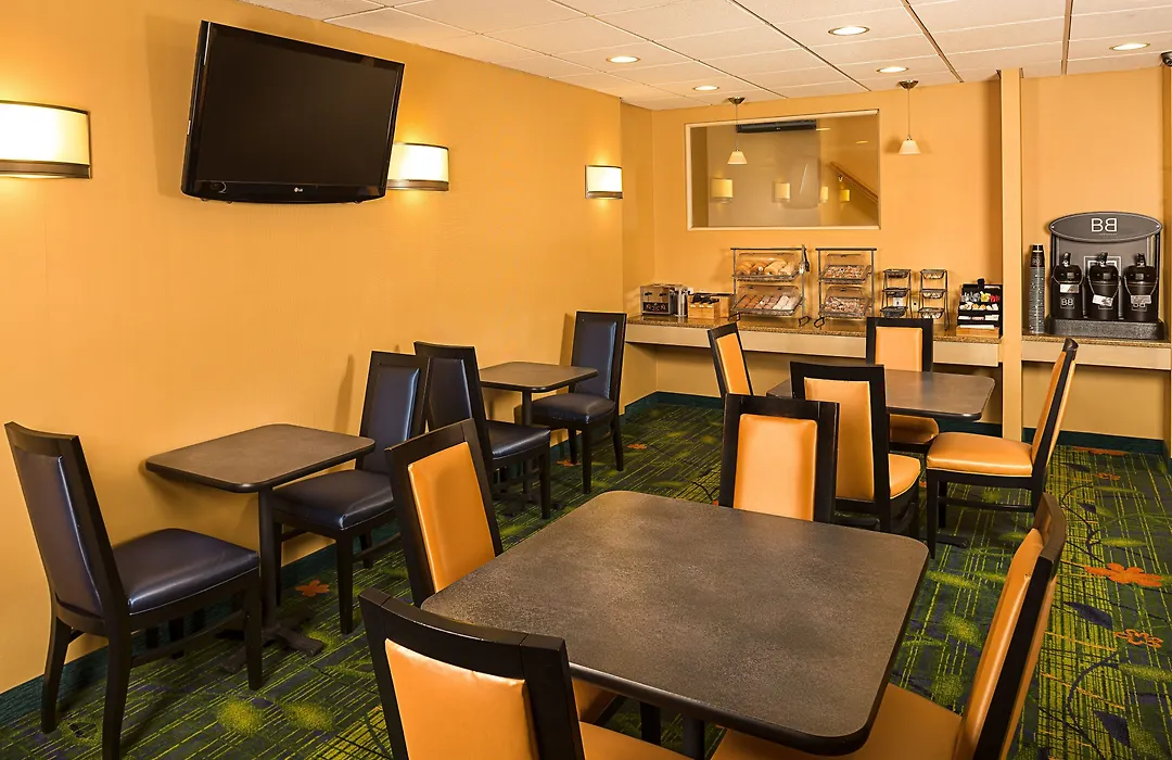 Fairfield Inn By Marriott New York Laguardia Airport/Flushing-1