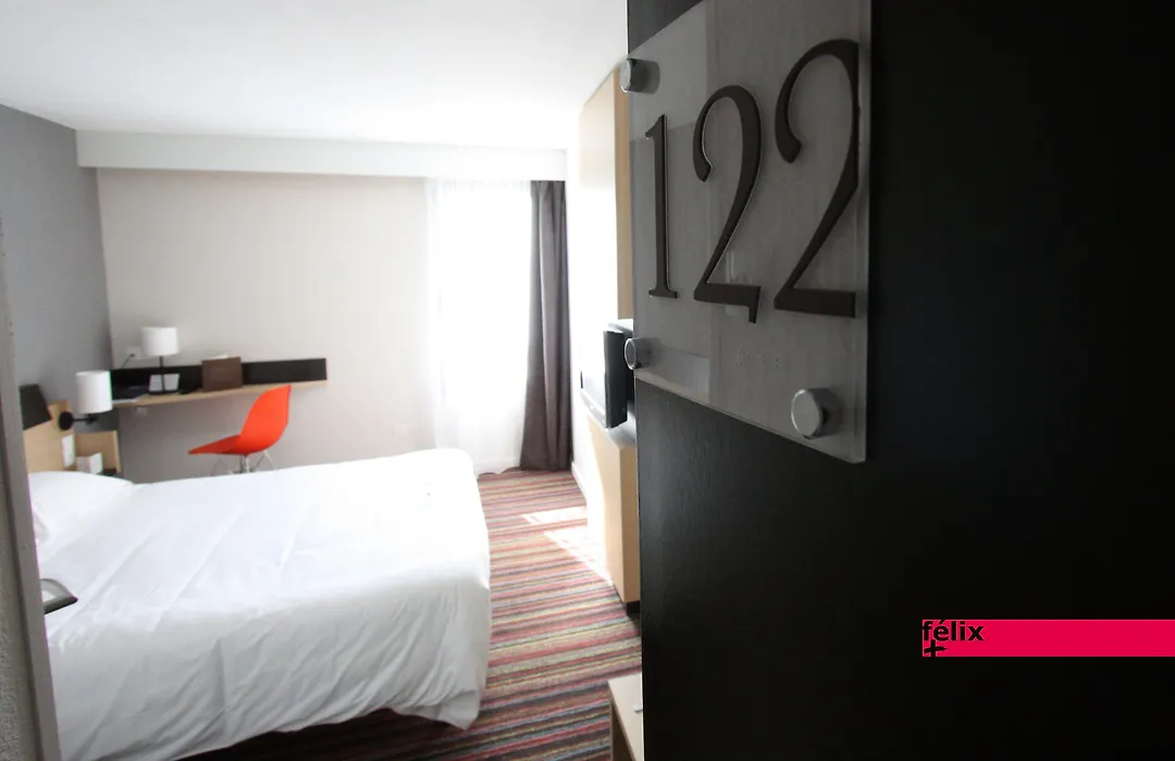 Kyriad Tours Sud - Chambray Les Tours-1