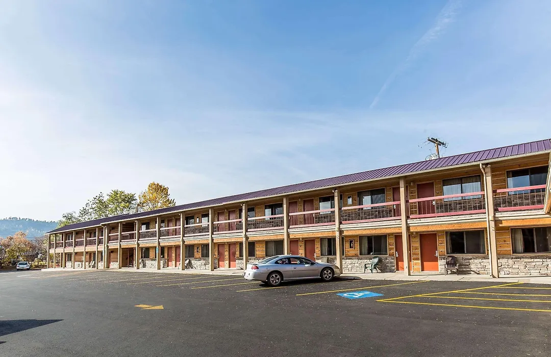 Econo Lodge Inn & Suites Kalispell - Glacier National Park Gateway-1