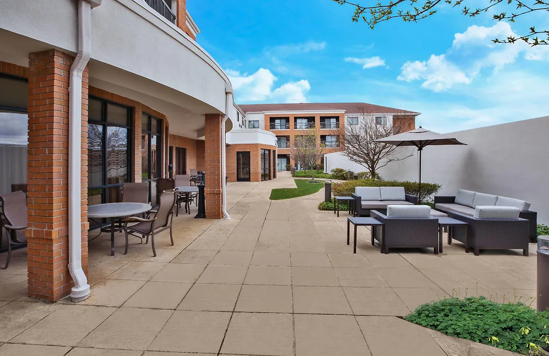 Courtyard By Marriott West Orange-1