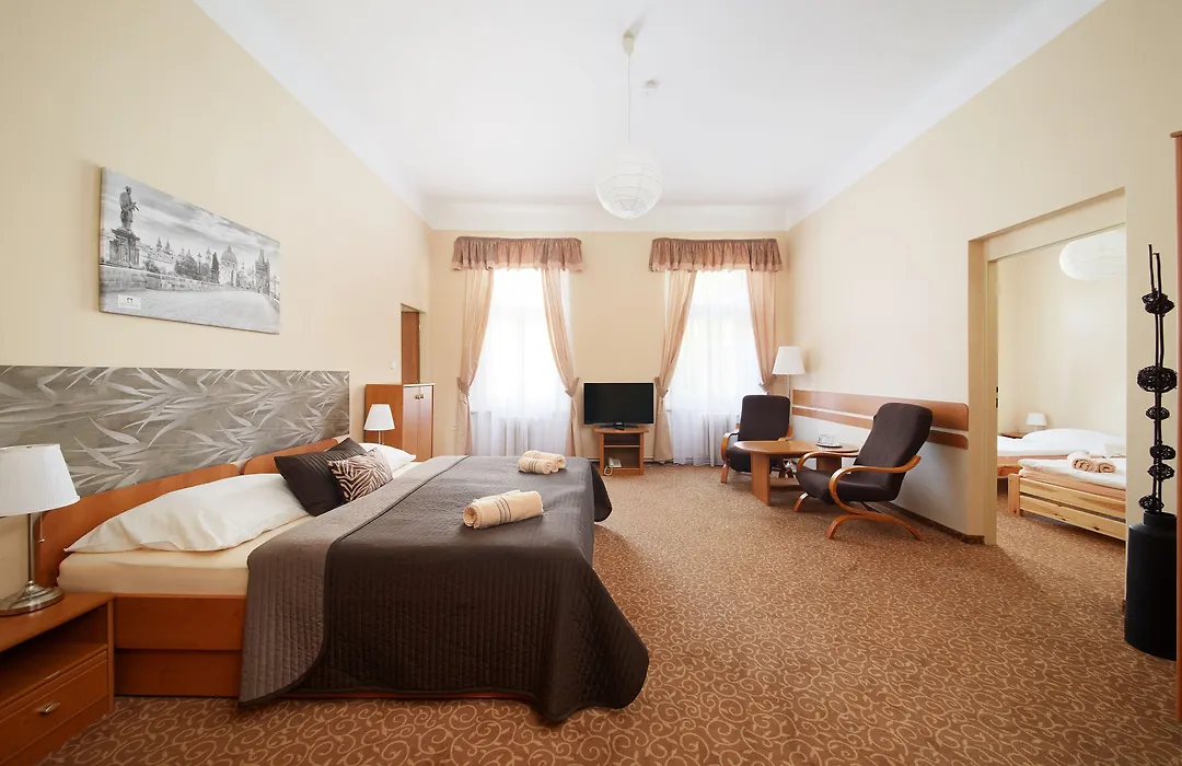 Hotel City Bell-1
