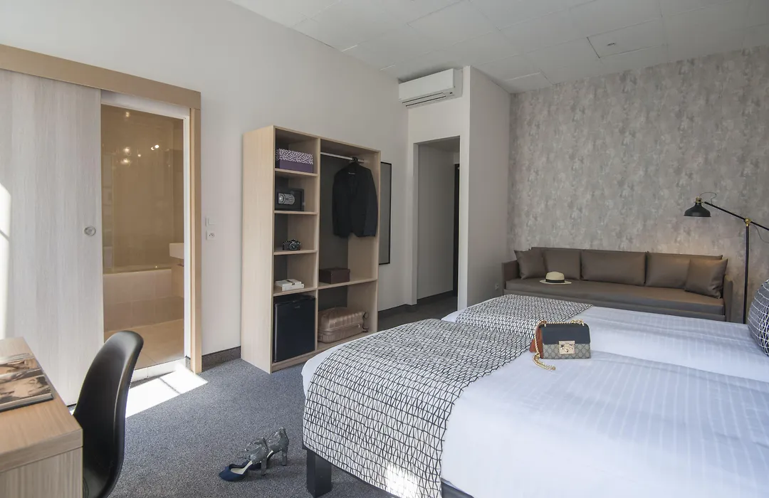 Hotel Saint Gothard-1