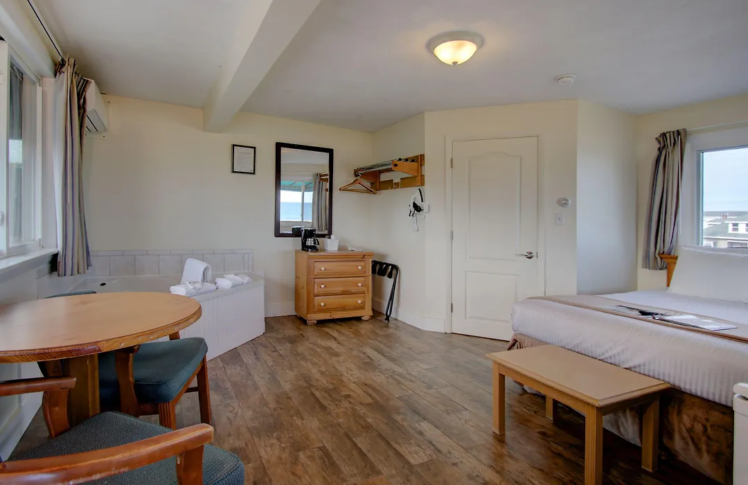 Sea Cliff House Motel-1