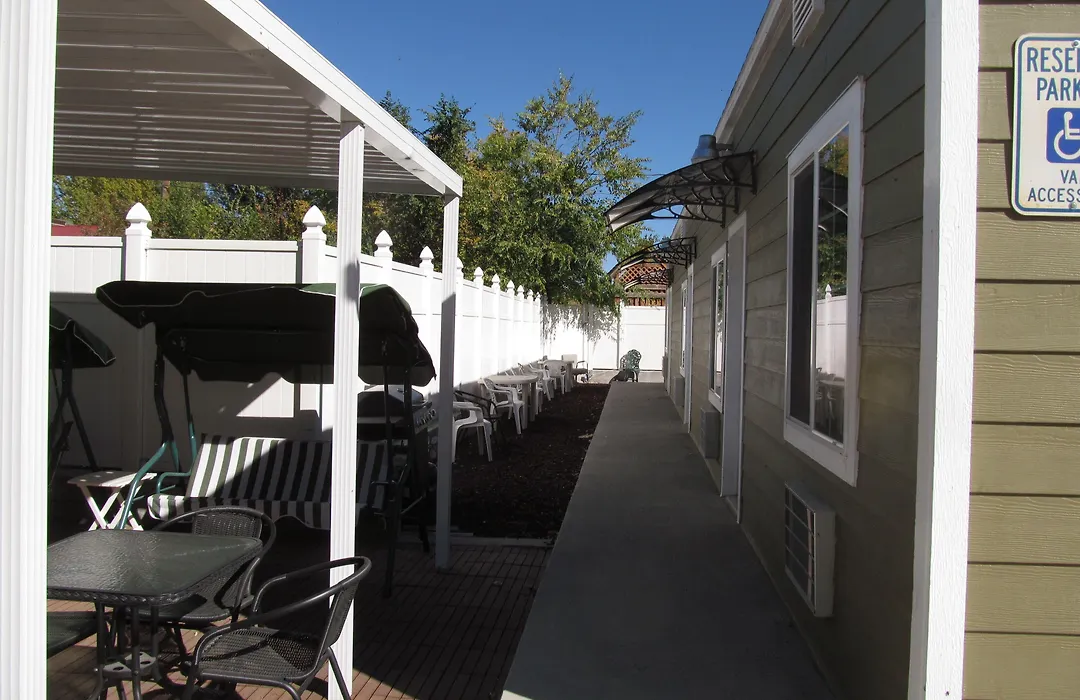 Western Motel-1