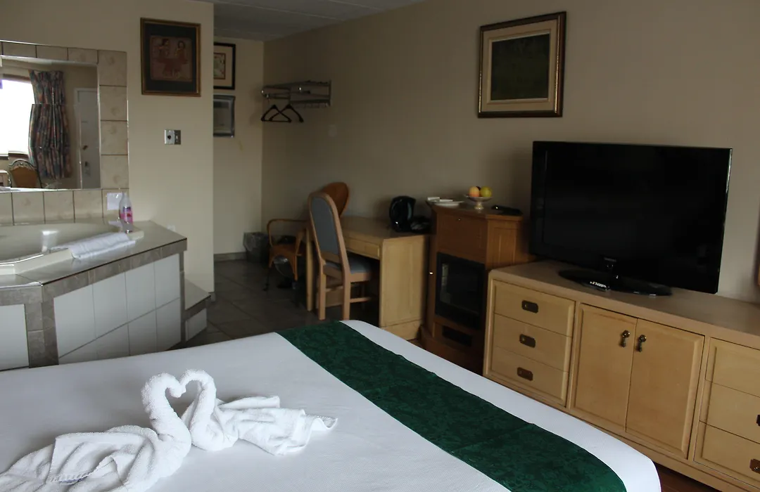 Ritz Inn Niagara-1