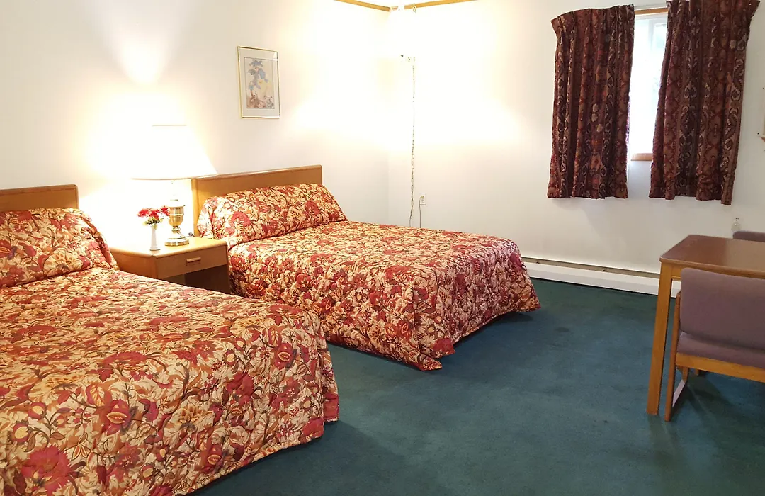 Budget Inn-1