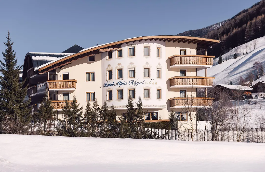 Wellness Refugium & Resort Hotel Alpin Royal - Small Luxury Hotels Of The World-1