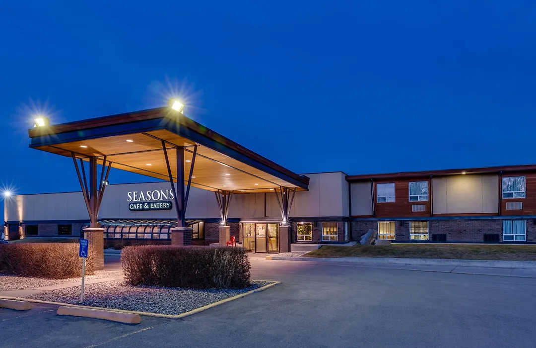 Heritage Inn Hotel & Convention Centre - Pincher Creek-1