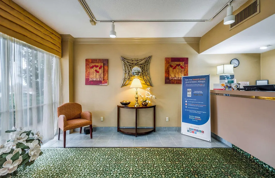 Econo Lodge Corinth-1