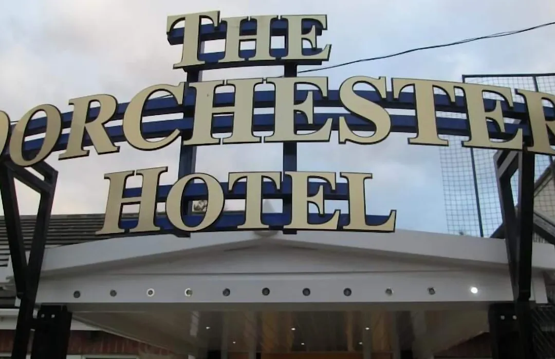 The Dorchester Hotel & Serviced Apartments Free Parking-1
