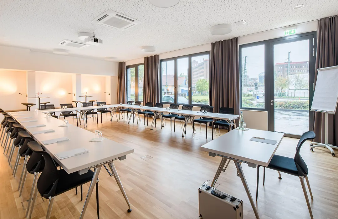 Hotel Cult Frankfurt City-1