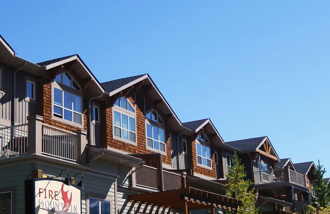Fire Mountain Lodge-1