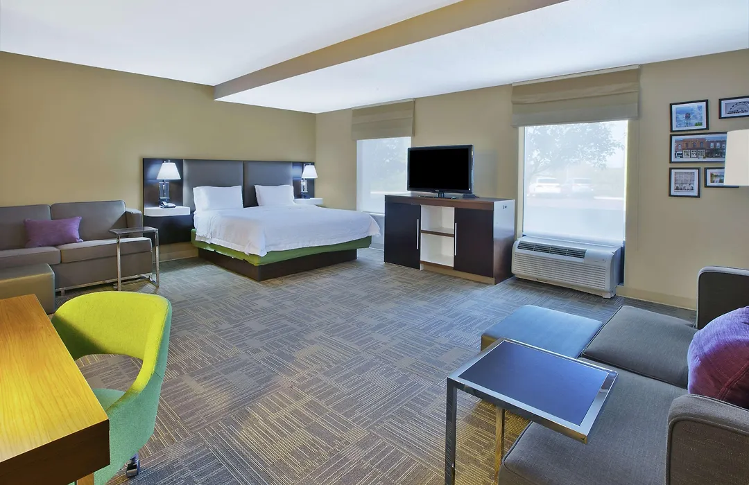 Hampton Inn Commerce/Novi-1