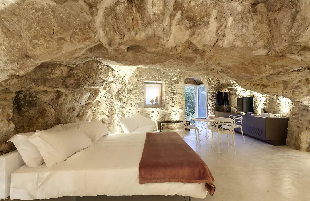 Locanda Don Serafino Historical Boutique Hotel-1