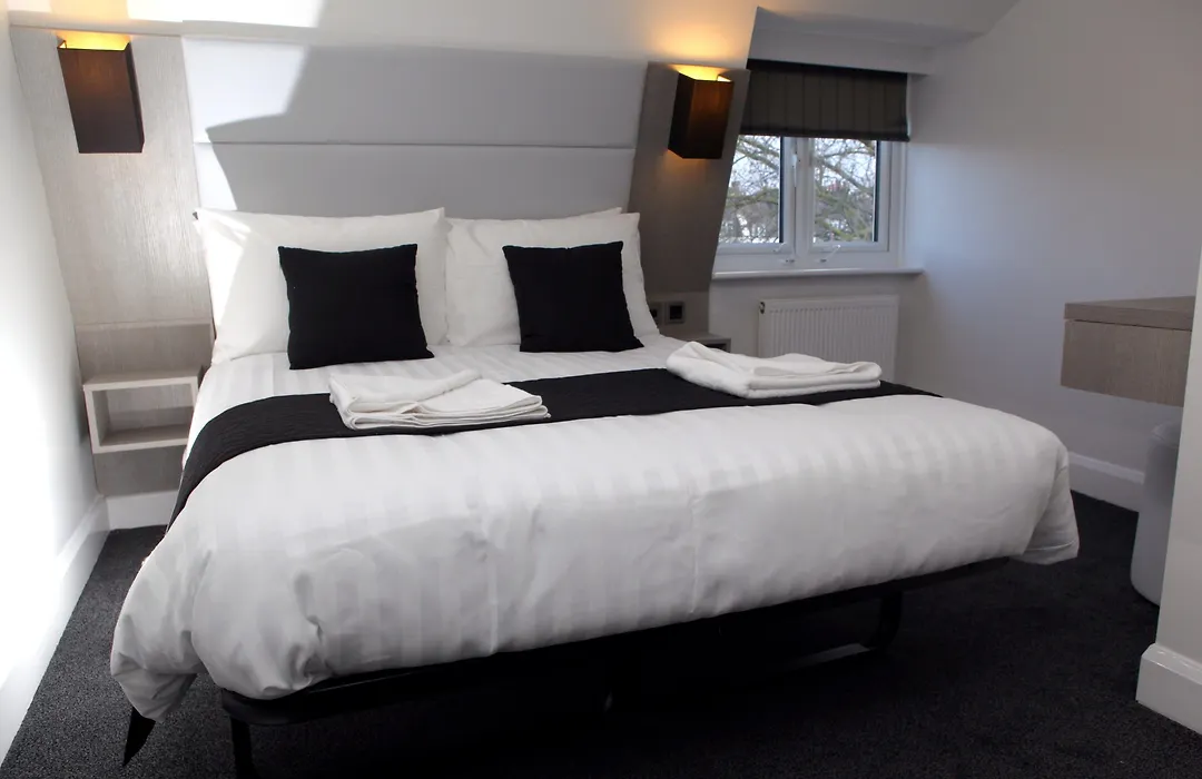 The Omega Hotel-1