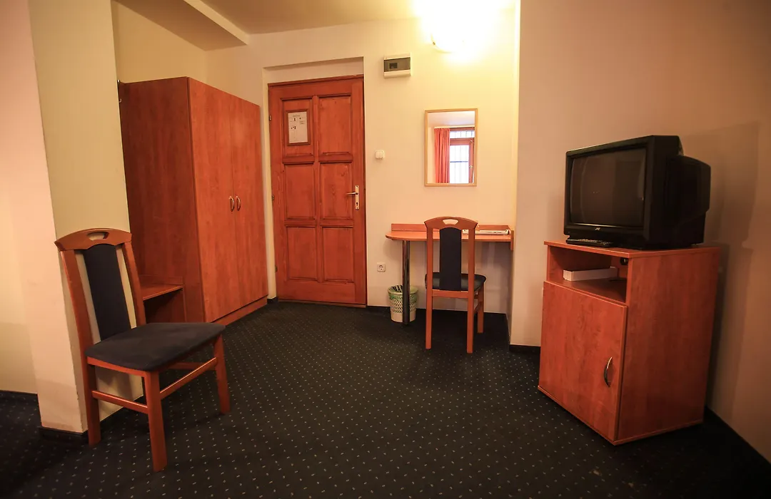 Easy Star Hotel-1