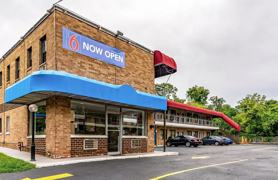 Motel 6-Elmsford, Ny - White Plains-1