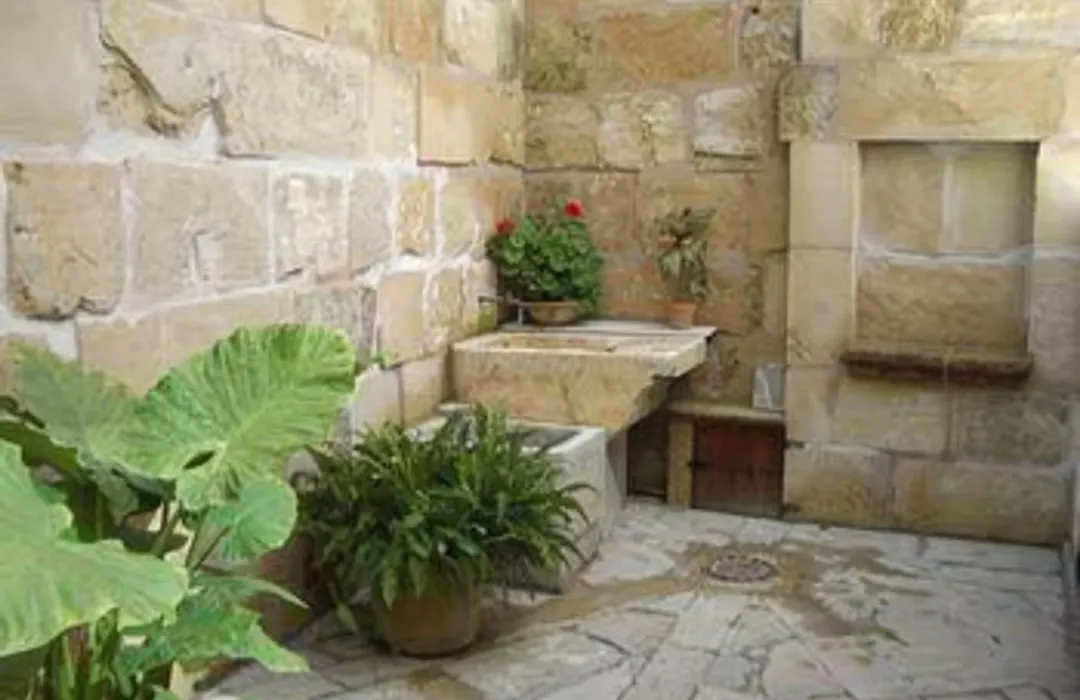 L'Host Boutique Rooms-1