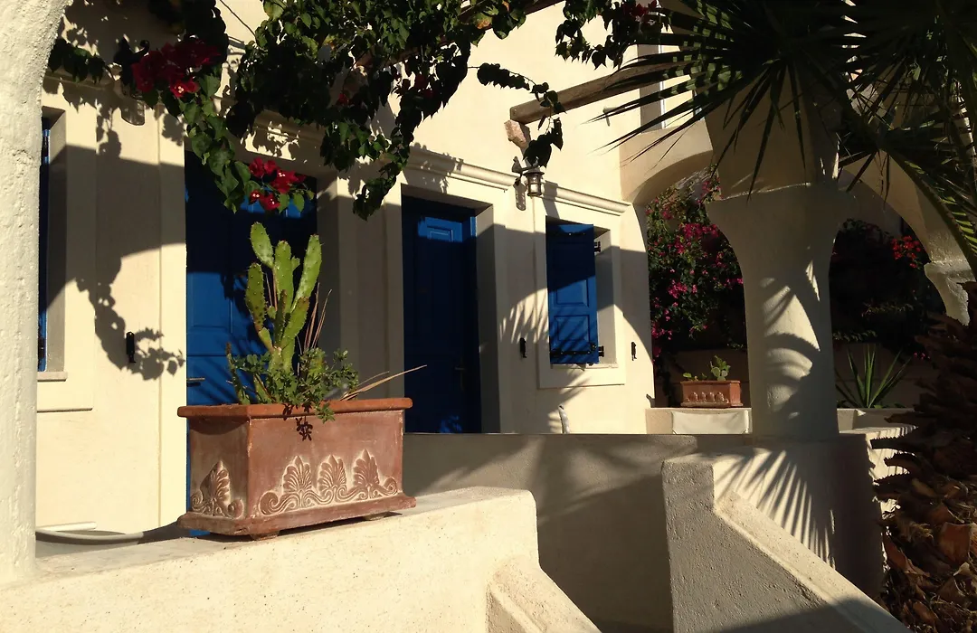 The Boathouse Hotel-1