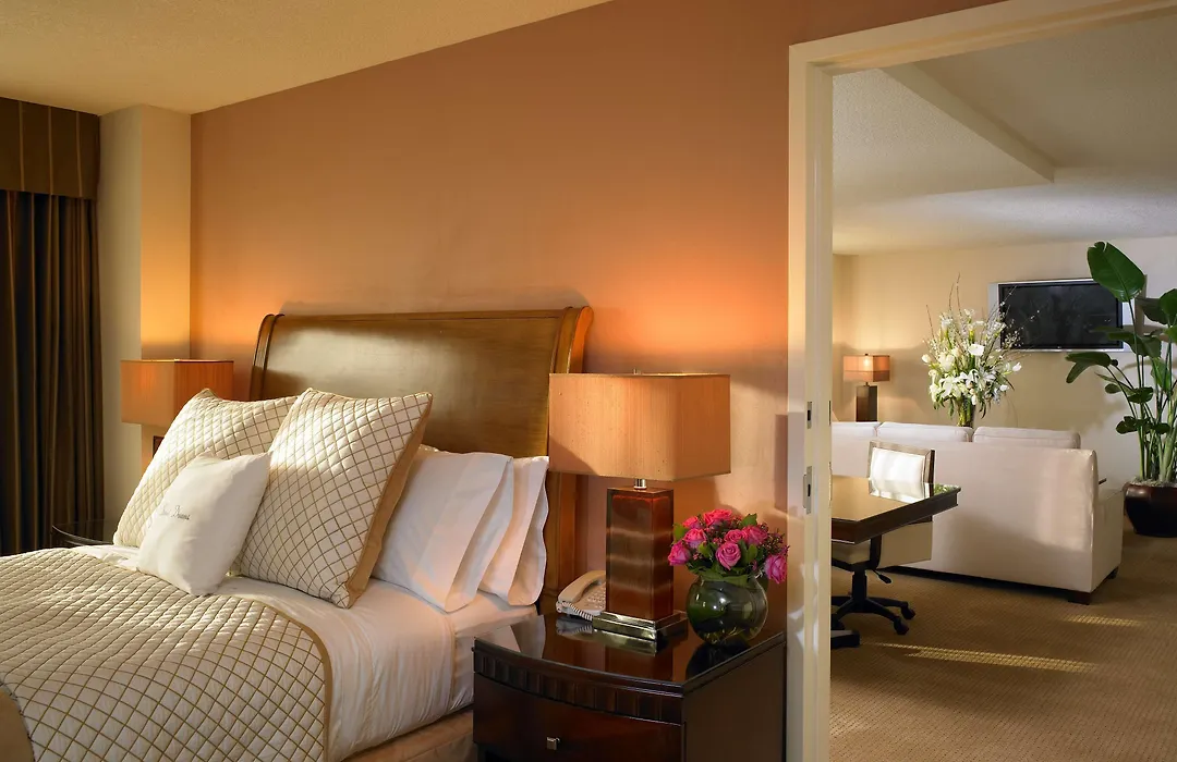 Doubletree Suites By Hilton Anaheim Resort/Convention Center-1