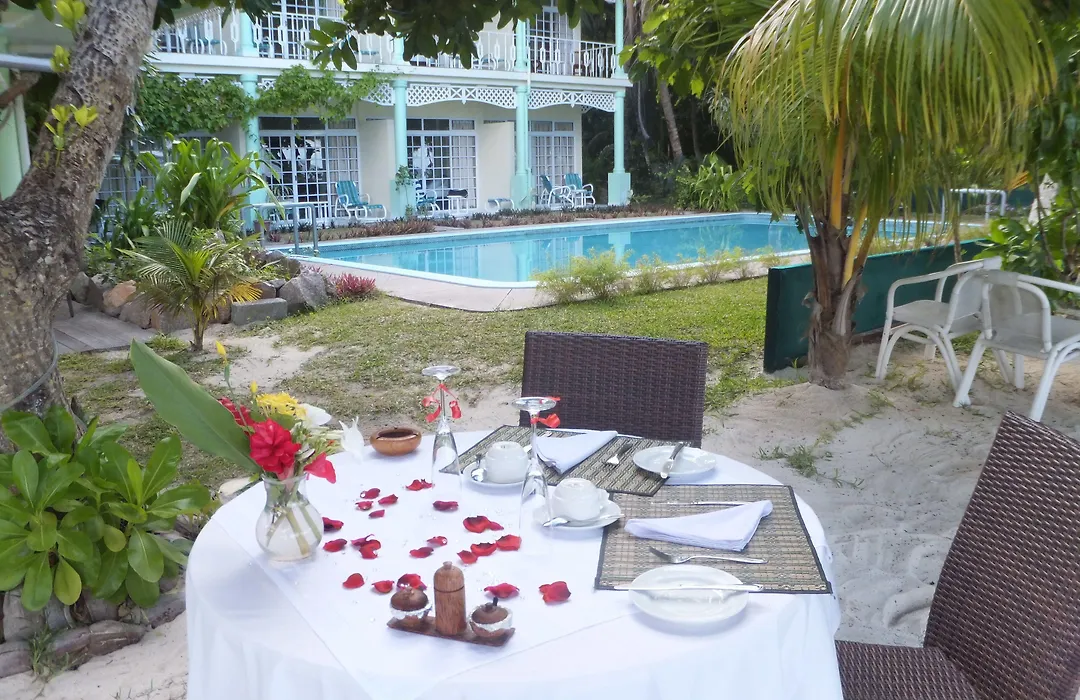 Palm Beach Hotel-1