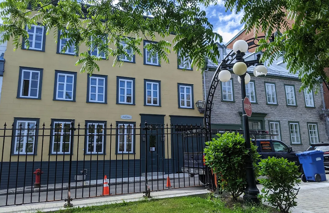 Hotel Atypiq-1