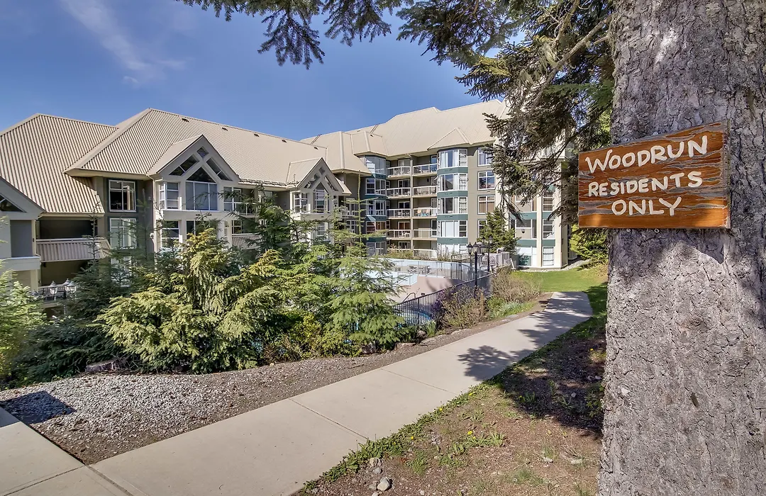 The Woodrun Lodge By Whiski Jack-1