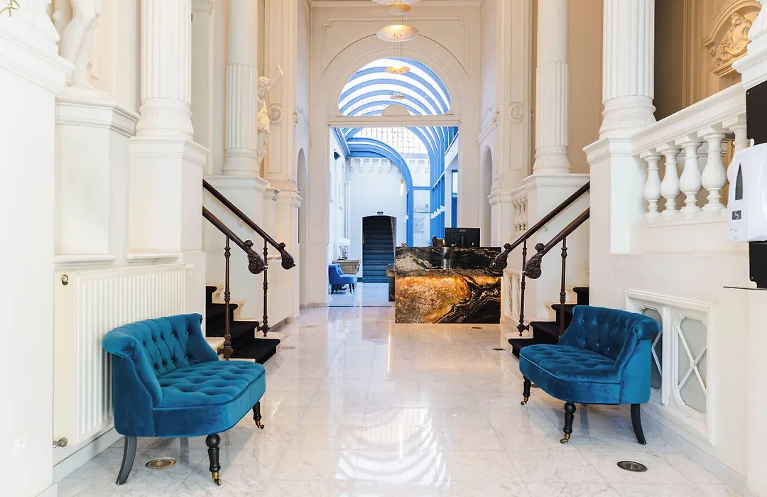 Golden Tree Hotel-1