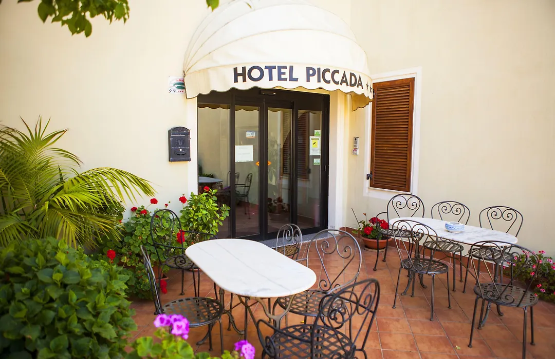 Hotel Piccada-1